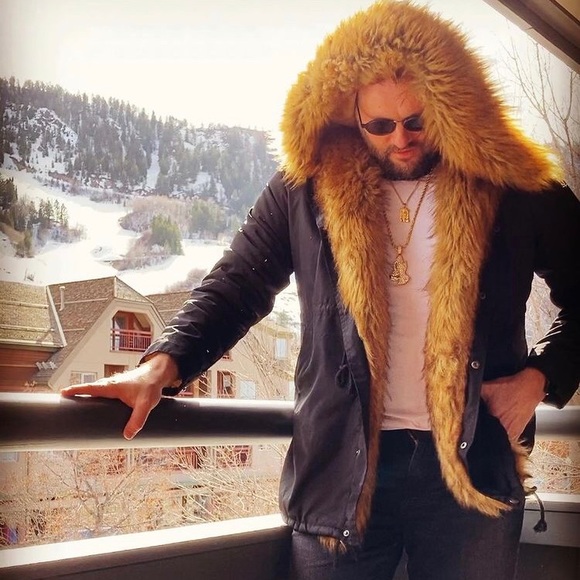 Meet your Posher, John - Picture 2 of 2